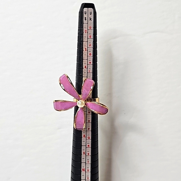 Large Flowered Custom Purple Ring W/Center Pearl & Gold Adj. Band. OS - Picture 6 of 8